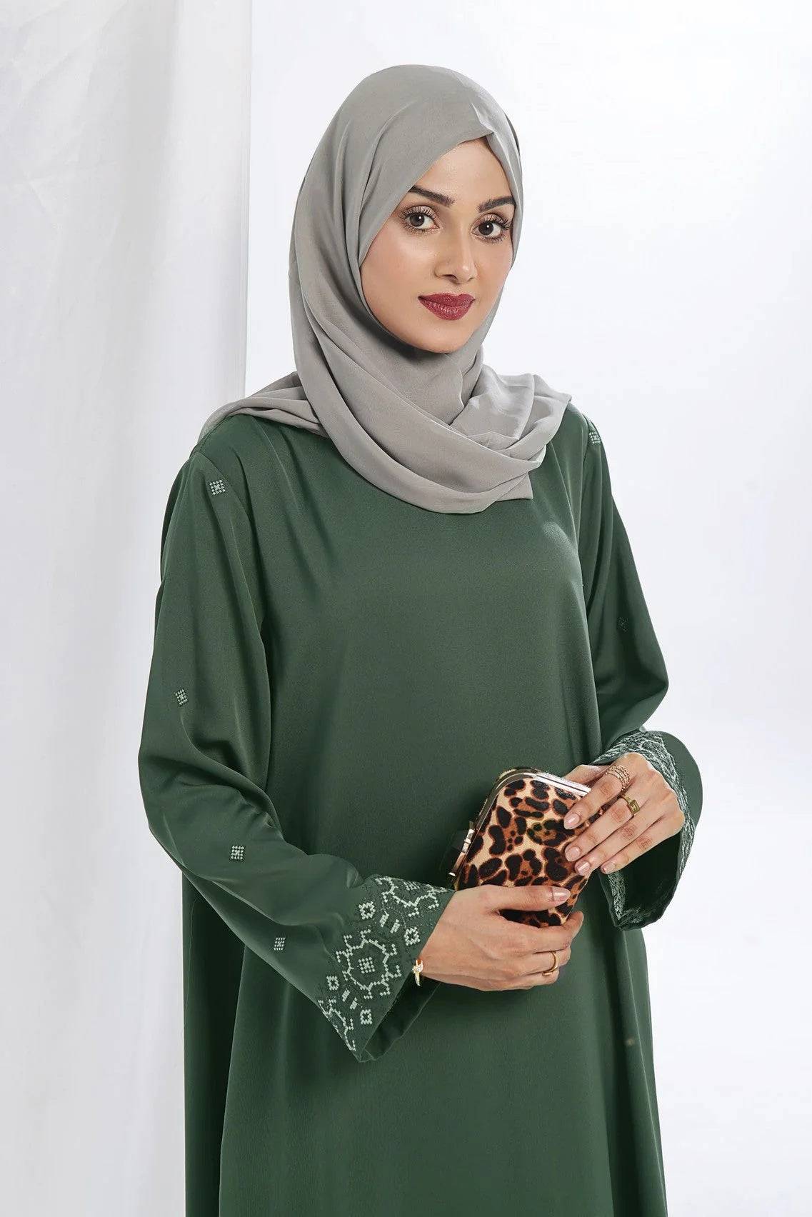 Abeer Abaya